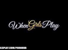 Lesbian Cunnilingus gif
