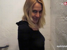 fox tail plug gif