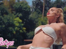 I LOVE THIS gif