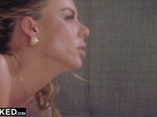 blonde 7 gif